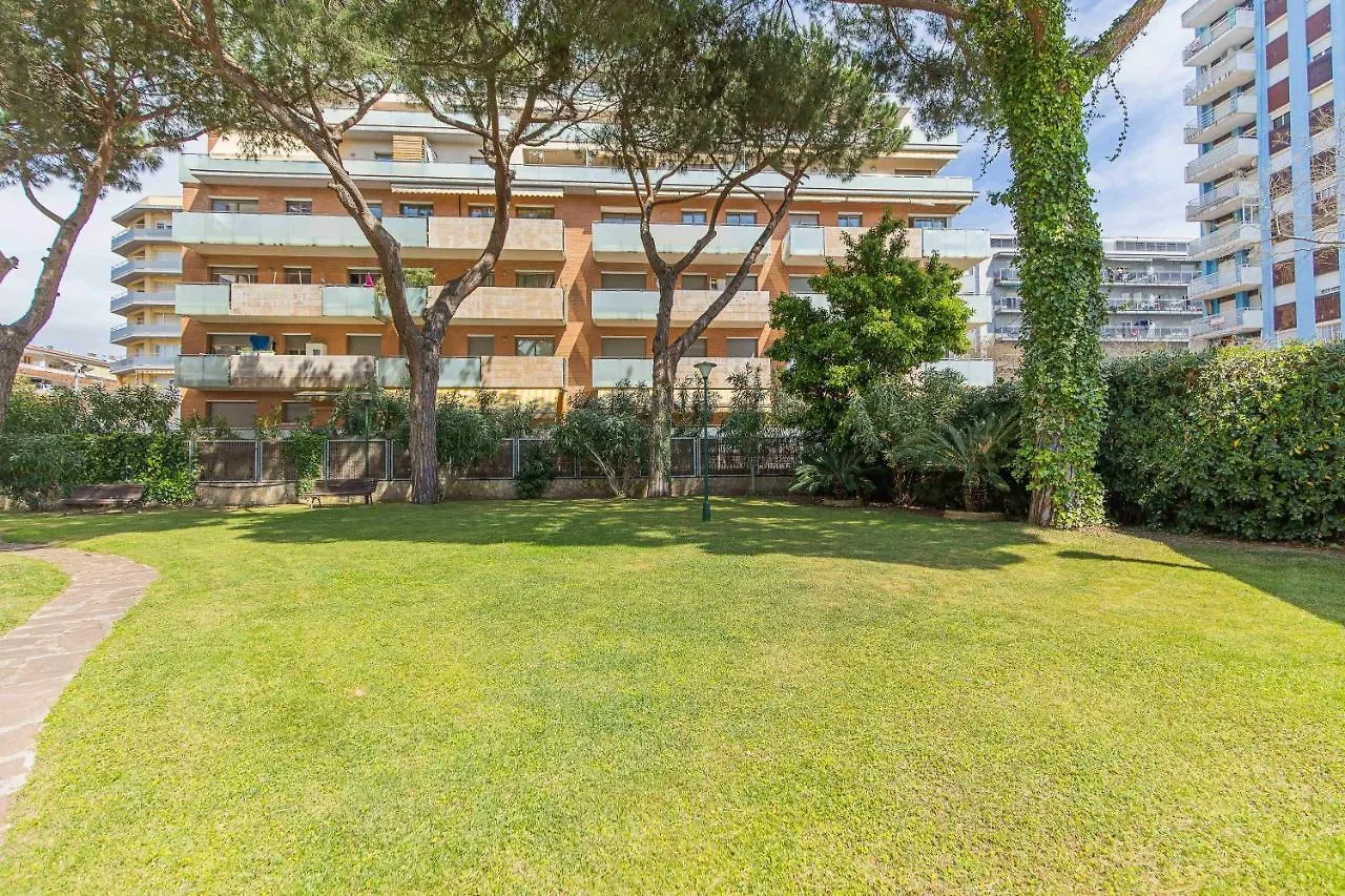 Rentalsbcn Apartamentos Corona Blanes 0*,
